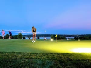 thumbnail: Mini-golf