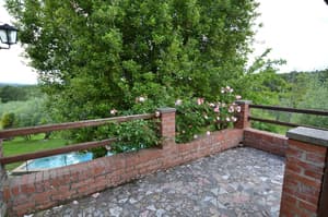 thumbnail: Balcony