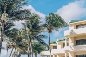 thumbnail: Exterior