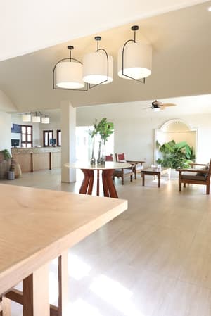 thumbnail: Reception