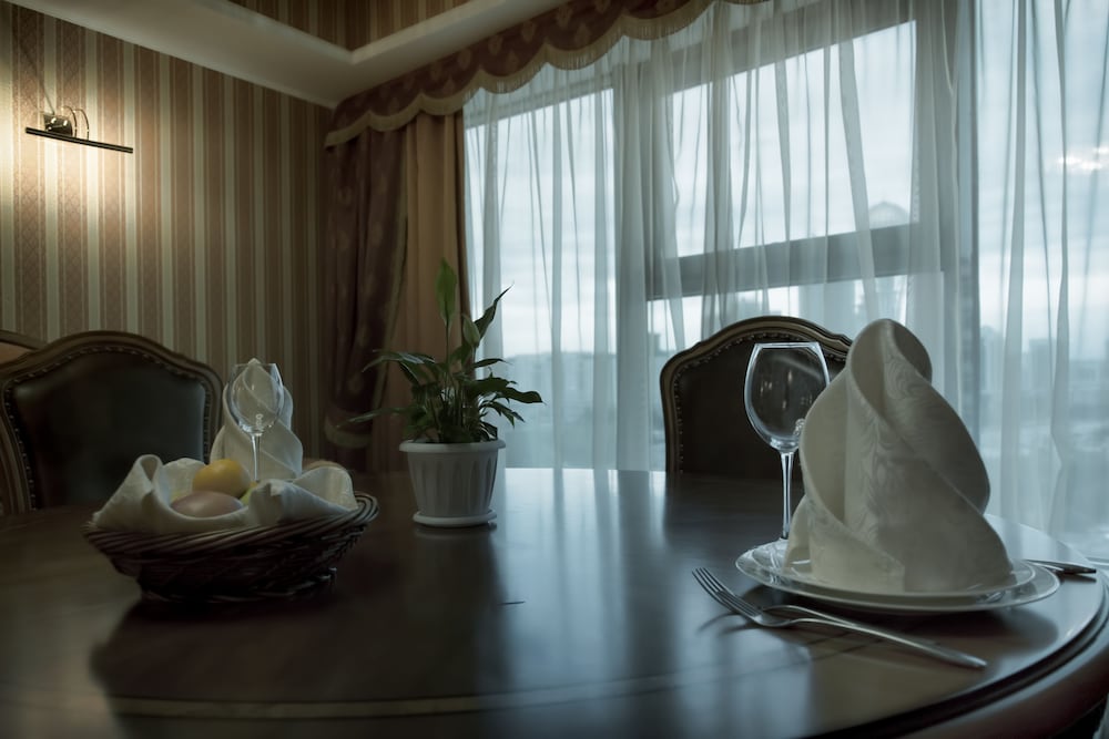 In-room dining