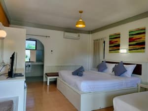 thumbnail: Room
