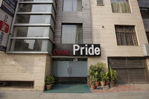 thumbnail: Front of property