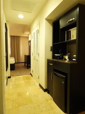 thumbnail: In-room dining