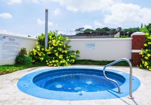 thumbnail: Outdoor spa tub