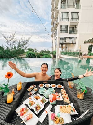 thumbnail: Food and drink