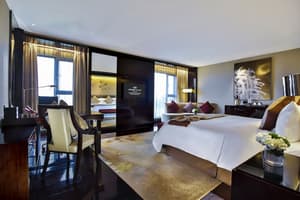 thumbnail: Room