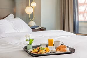thumbnail: Room service - dining