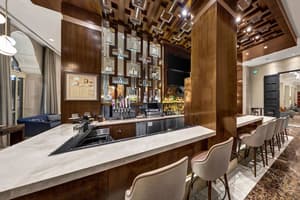 thumbnail: Bar (on property)