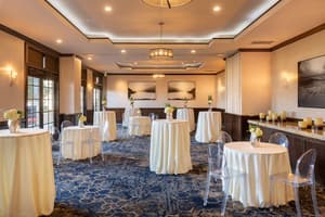 thumbnail: Ballroom