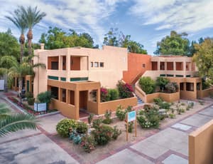 thumbnail: Exterior