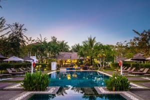 thumbnail: Outdoor pool