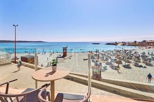 thumbnail: Terrace/patio
