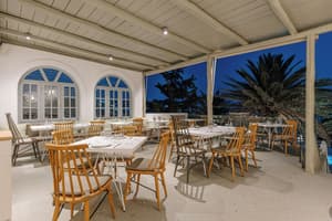 thumbnail: Restaurant
