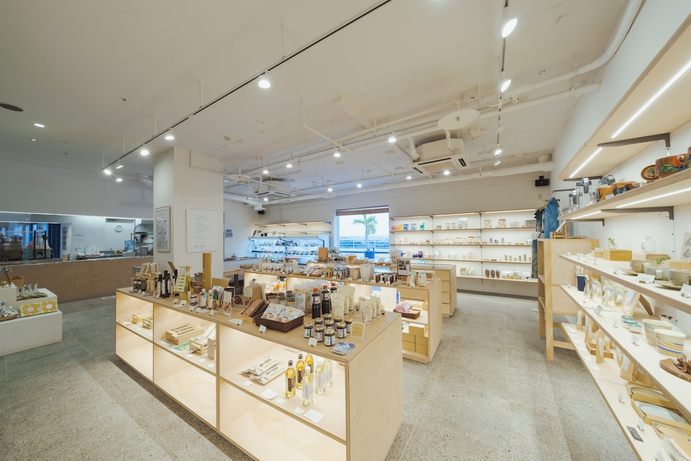 Gift shop