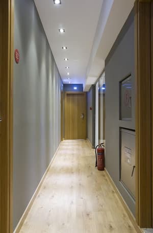 thumbnail: Interior entrance