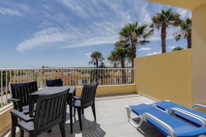 thumbnail: Terrace/patio