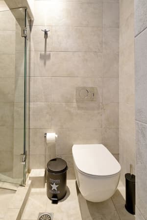 thumbnail: Bathroom