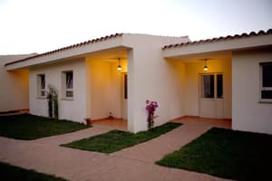 thumbnail: Exterior