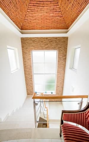 thumbnail: Interior detail