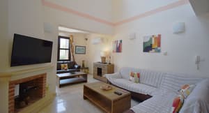 thumbnail: Living area