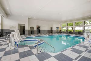 thumbnail: Pool