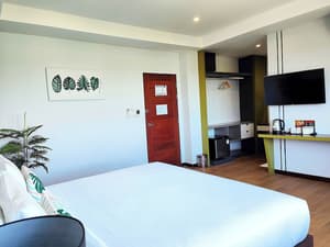 thumbnail: Room