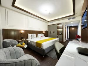 thumbnail: Room