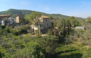 thumbnail: Exterior