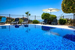 thumbnail: Pool