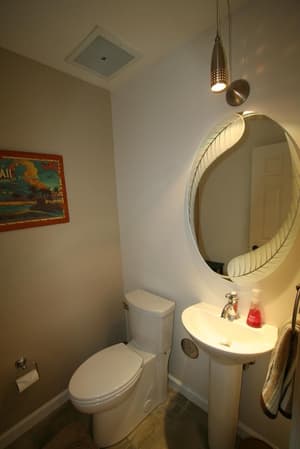 thumbnail: Bathroom