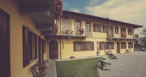 thumbnail: Exterior