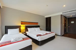 thumbnail: Room