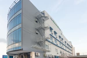 thumbnail: Exterior