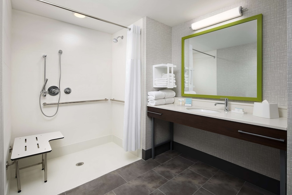 Bathroom shower