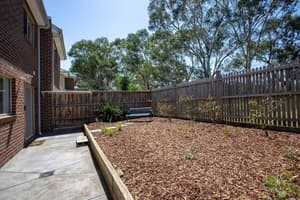 thumbnail: Property grounds