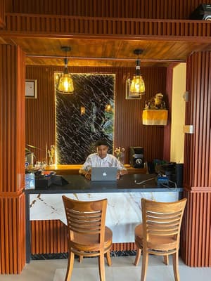 thumbnail: Reception