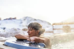 thumbnail: Outdoor spa tub