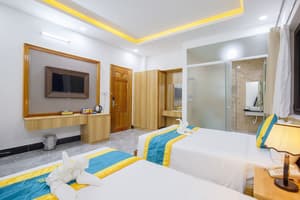 thumbnail: Interior