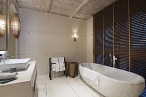 thumbnail: Bathroom