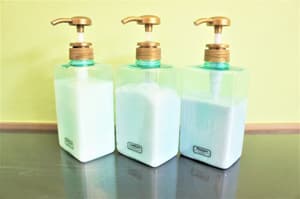 thumbnail: Bathroom amenities