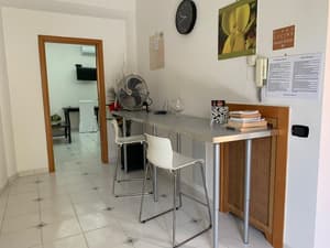 thumbnail: Breakfast area