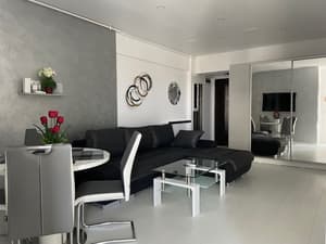 thumbnail: Living area