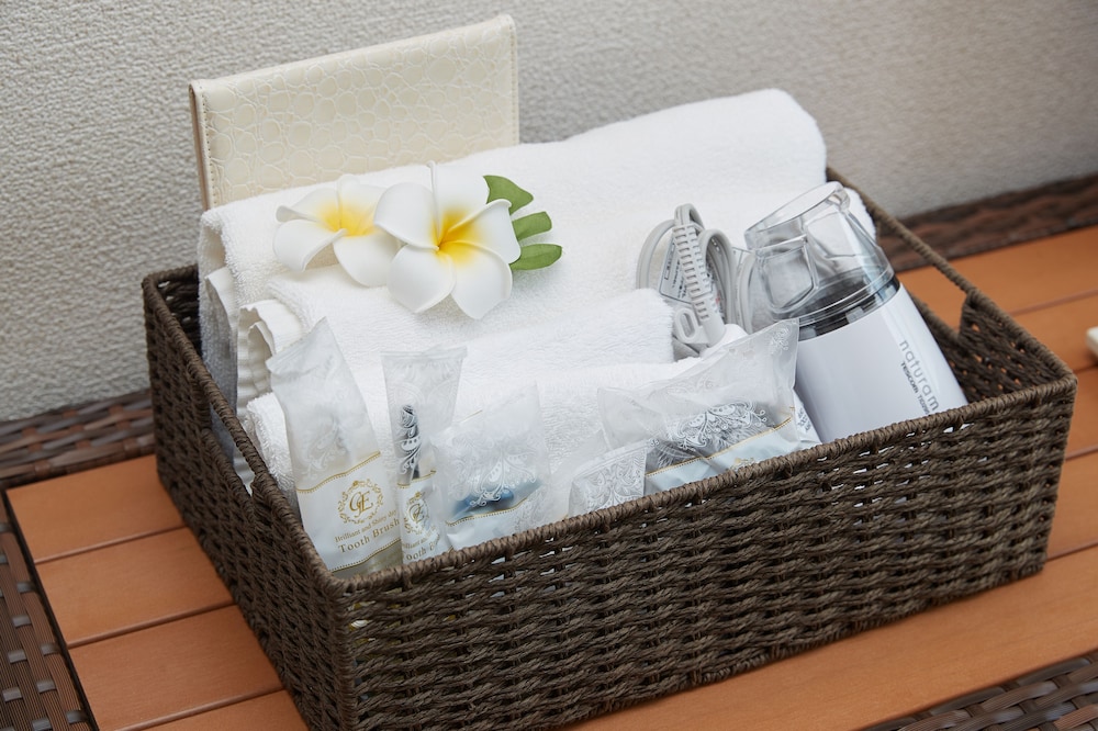 Bathroom amenities