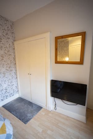 thumbnail: Interior