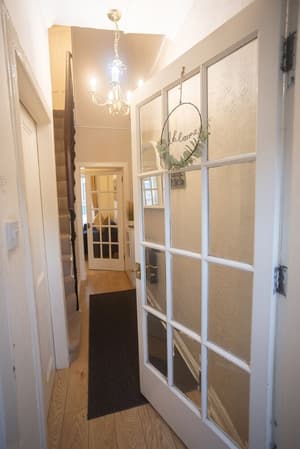 thumbnail: Interior
