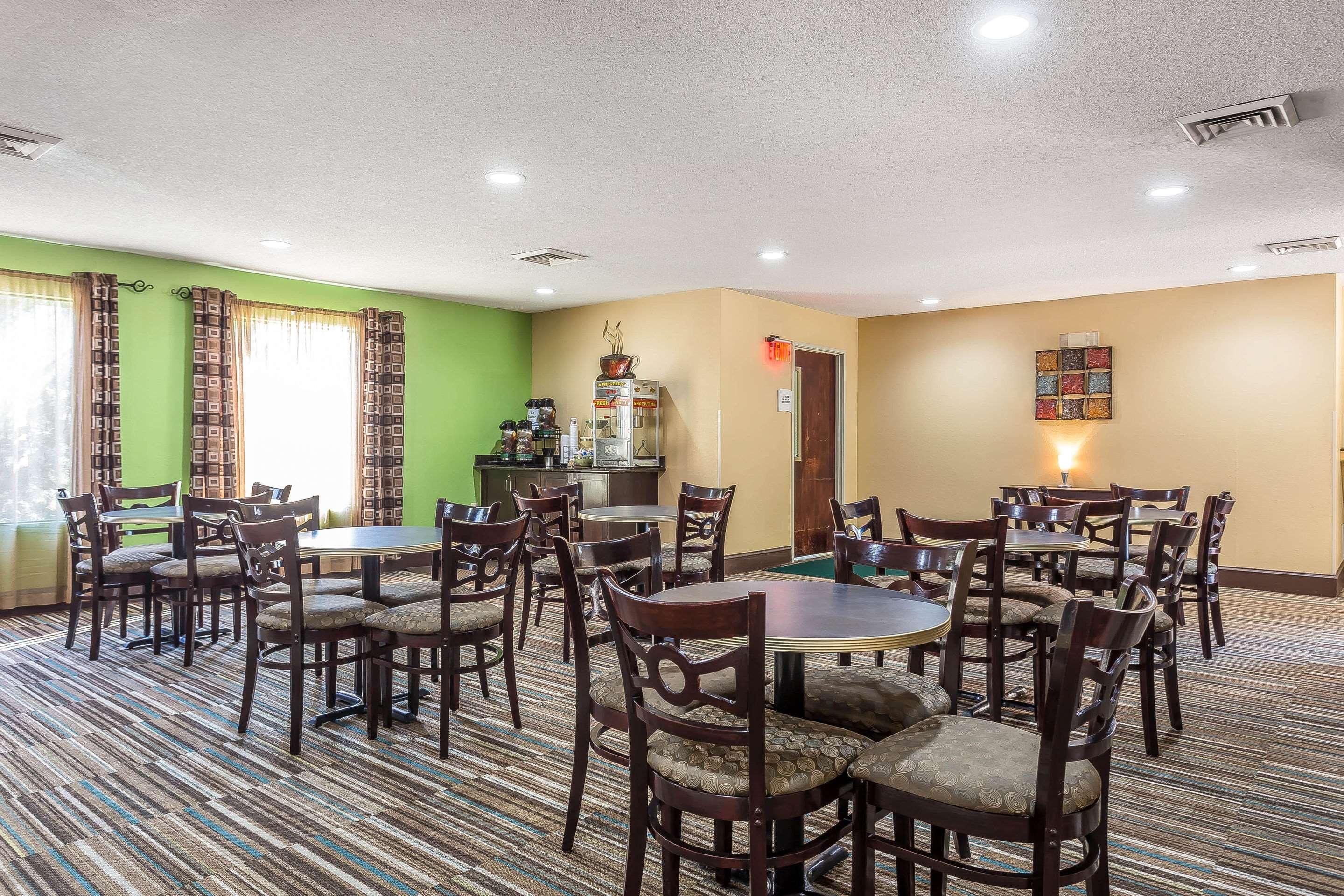 Restaurant-cafeteria