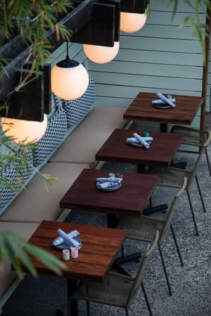 thumbnail: Outdoor dining