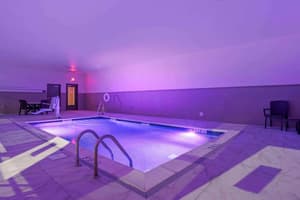 thumbnail: Pool