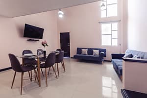 thumbnail: In-room dining